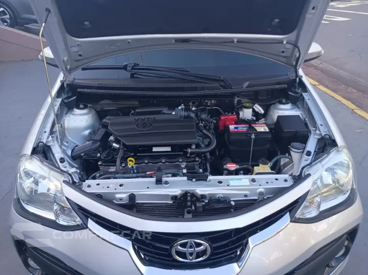 ETIOS 1.5 XLS Sedan 16V