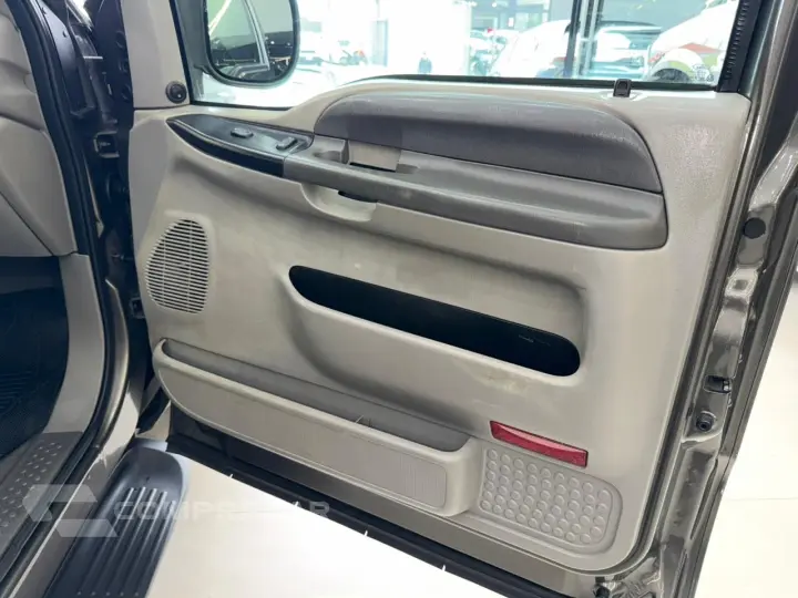 F250 XLT 4.2 6C