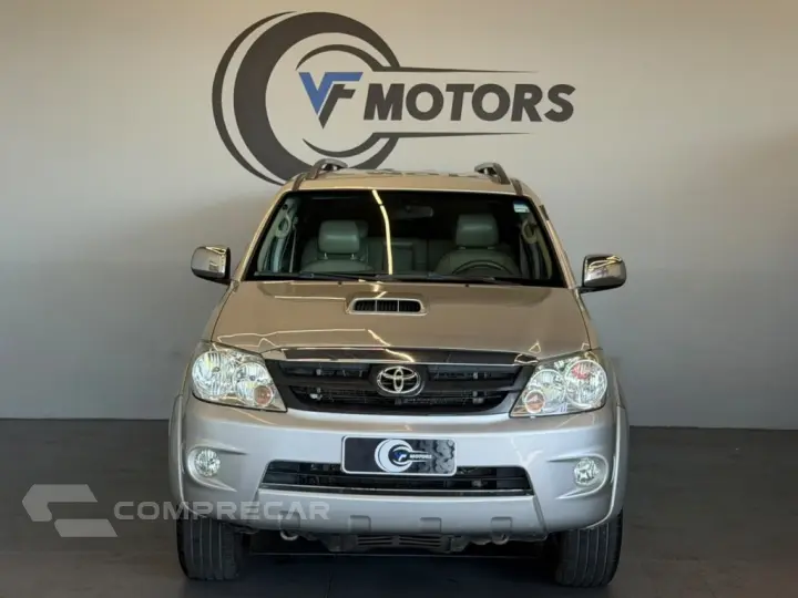 HILUX SW4 3.0 SRV 4X4 16V TURBO INTERCOOLER DIESEL 4P MANUAL