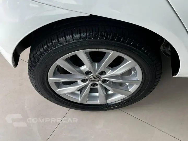 Fox 1.6 Mi I MOTION Total Flex 8V 5p