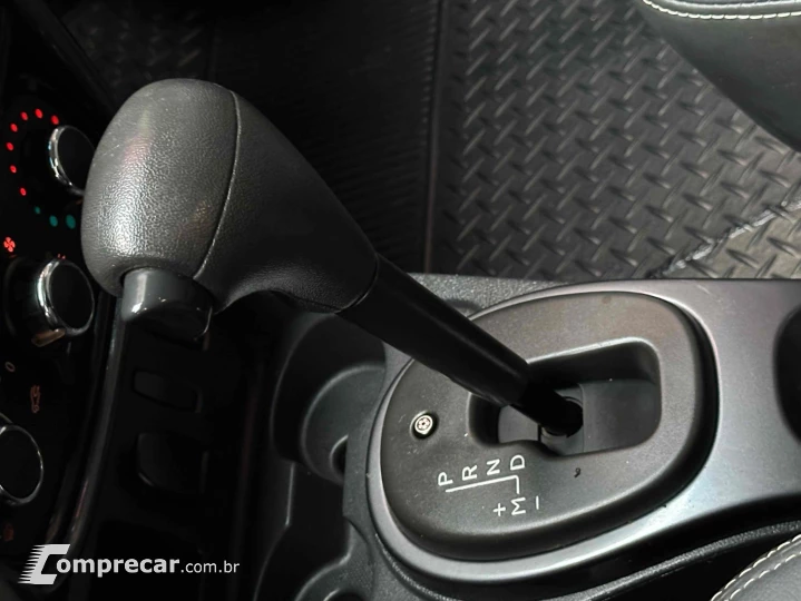 DUSTER 2.0 DYNAMIQUE 4X2 16V FLEX 4P AUTOMÁTICO