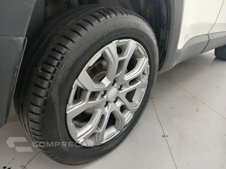 RENEGADE 1.3 T270 TURBO FLEX LONGITUDE AT6