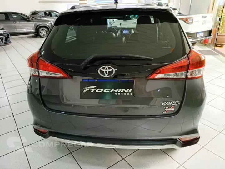 Yaris Hatch 1.5 16V 4P FLEX X WAY MULTIDRIVE AUTOMÁTICO CVT