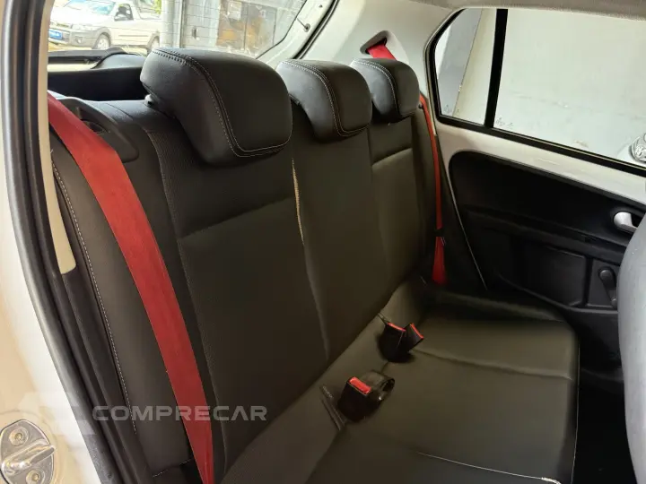 CROSS UP 1.0 TSI 12V FLEX 4P MANUAL