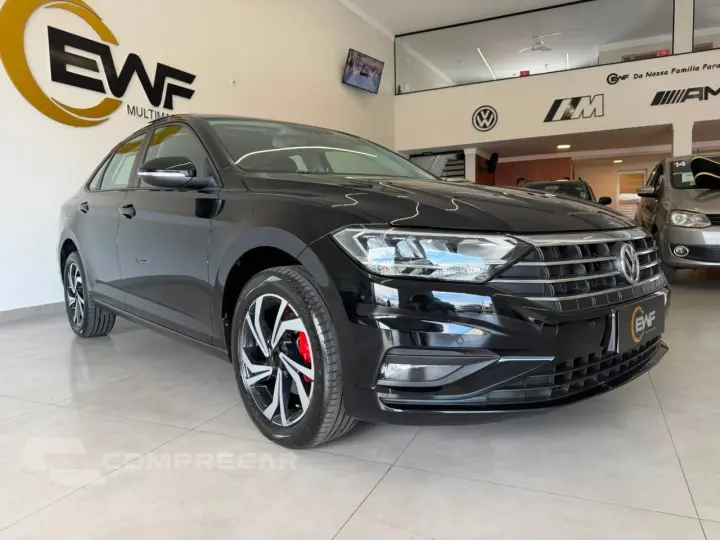 VOLKSWAGEN JETTA Comfort. 250 TSI 1.4 Flex 16v Aut.