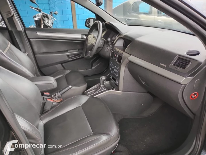 Vectra Sedan 2.0 4P ELITE AUTOMÁTICO