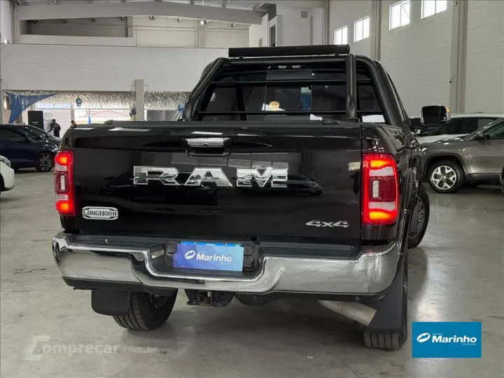 2500 6.7 I6 TURBO DIESEL LARAMIE CD 4X4 AUTOMÁTICO