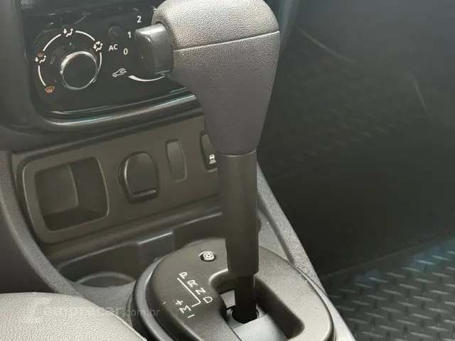 DUSTER - 2.0 DYNAMIQUE 4X2 16V 4P AUTOMÁTICO