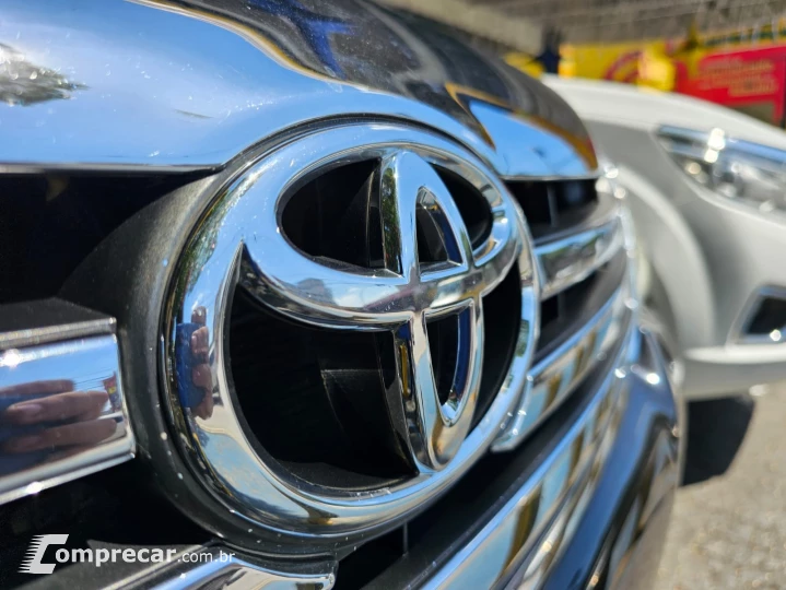 HILUX SW4 3.0 SRV 4X4 7 Lugares 16V Turbo Intercooler