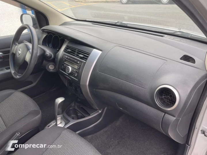 LIVINA 1.8 S 16V