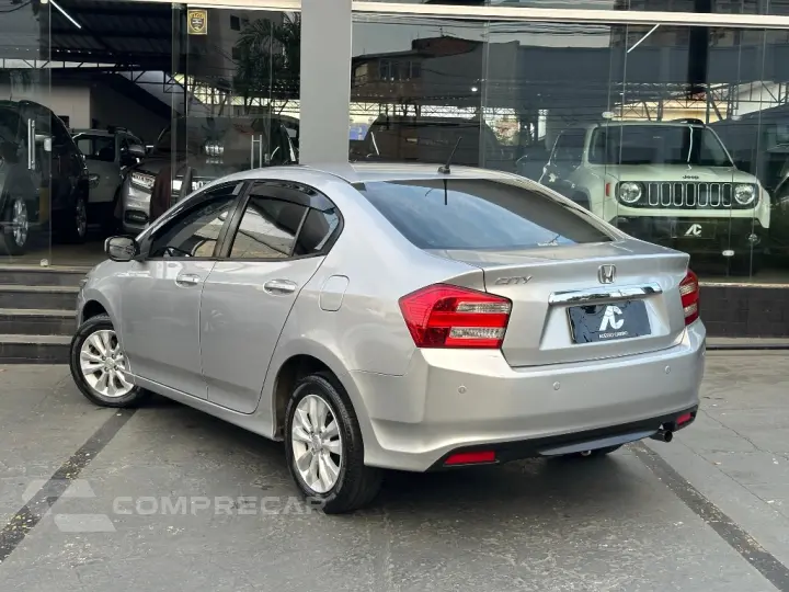 CITY Sedan LX 1.5 Flex 16V 4p Mec.