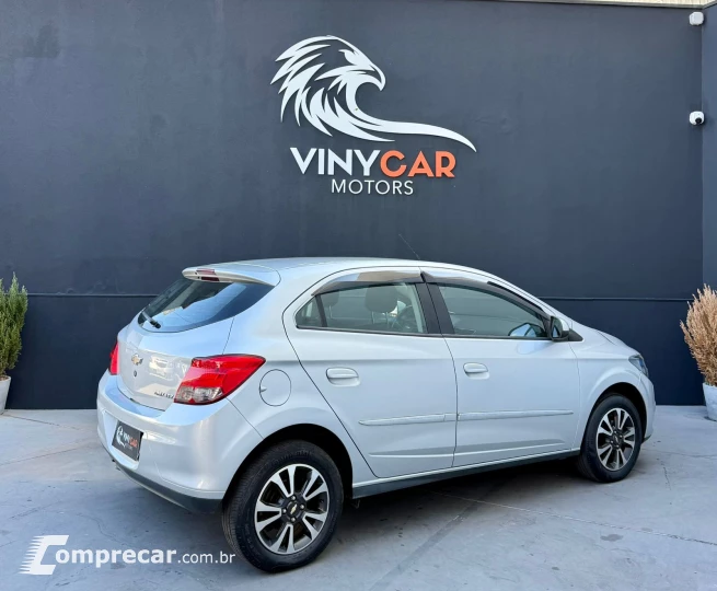 ONIX 1.4 MPFI LTZ 8V