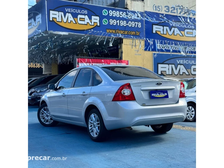 FOCUS 2.0 GLX SEDAN 16V FLEX 4P MANUAL