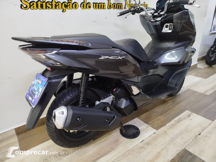 PCX 160