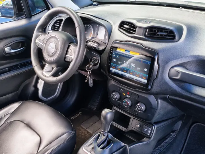 Renegade1.8 4x2 Flex 16V Aut.