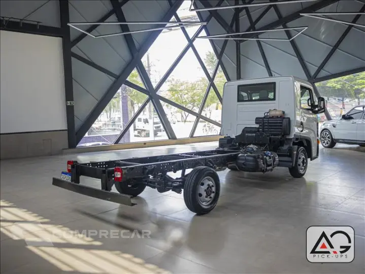 DELIVERY EXPRESS 3.0 Turbo Chassi 4X2