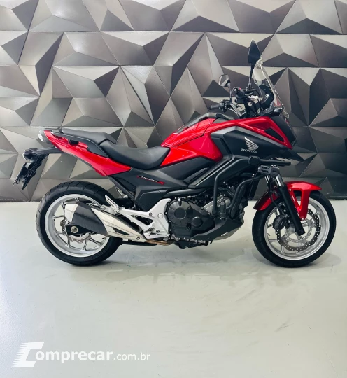 nc 750x