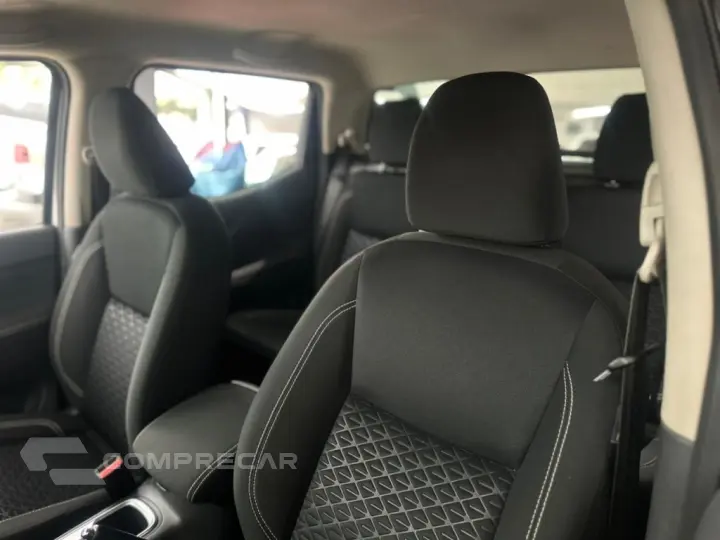 FRONTIER 2.3 16V TURBO DIESEL ATTACK CD 4X4 AUTOMÁTICO
