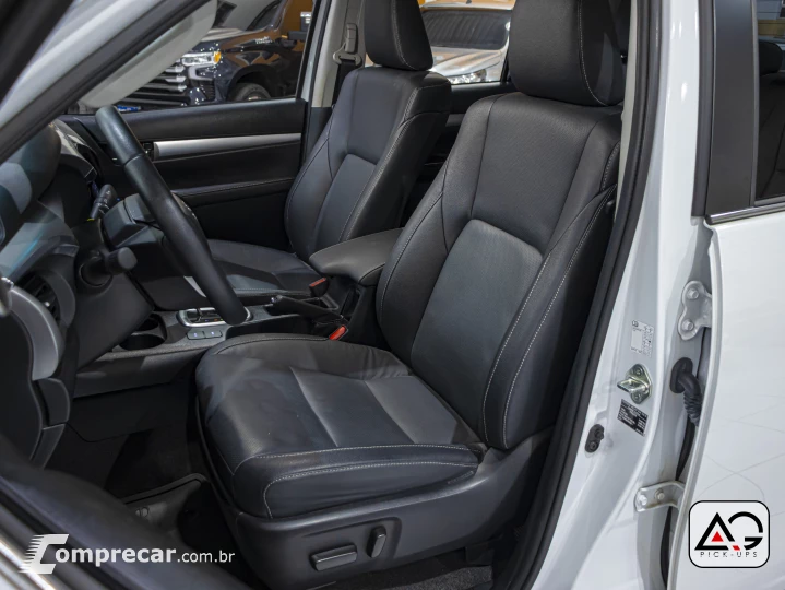 HILUX 2.8 D-4d Turbo CD SRX Plus 4X4