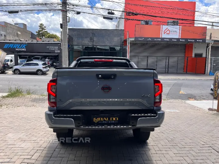 Frontier PRO4X CD 4x4 2.3 Bi-TB Die. Aut