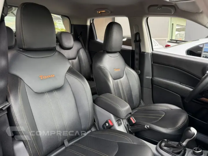 TORO 2.0 16V TURBO DIESEL VOLCANO 4WD AT9