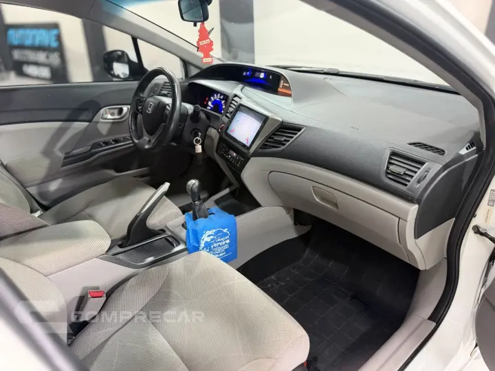 Civic 1.8 16V 4P FLEX LXS
