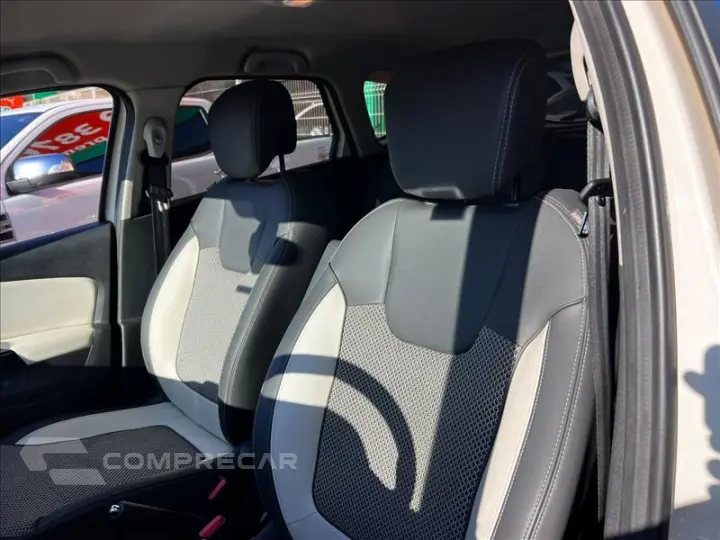 CAPTUR 1.6 16V SCE Intense