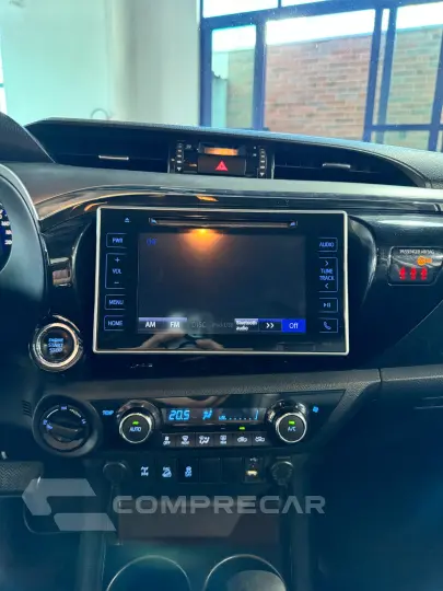 Hilux CD SRX 4x4 2.8 TDI 16V Diesel Aut.