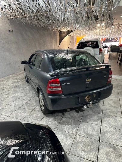 ASTRA 2.0 MPFI Advantage 8V
