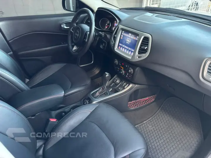 COMPASS 2.0 16V Trailhawk 4X4
