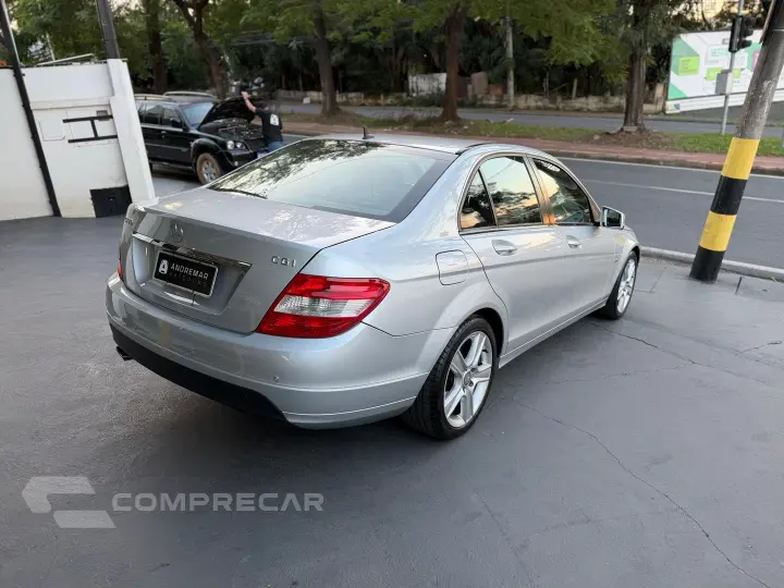 C 180 1.8 Cgi Classic 16V Turbo Gasolina 4P Automático