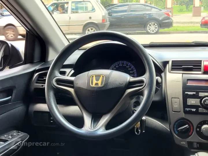 CITY Sedan LX 1.5 Flex 16V 4p Aut.