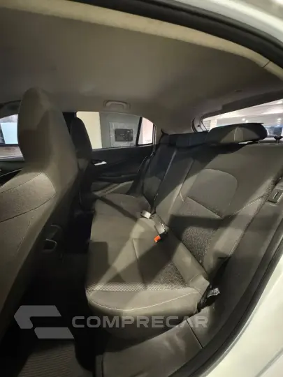 Onix Hatch 1.0 12V 4P FLEX LT