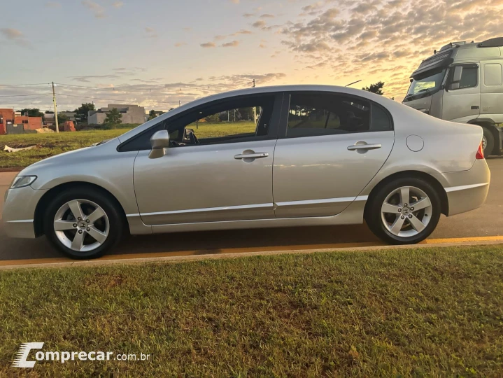 CIVIC 1.8 LXS 16V