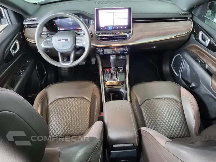 COMMANDER 1.3 T270 TURBO FLEX OVERLAND AT6