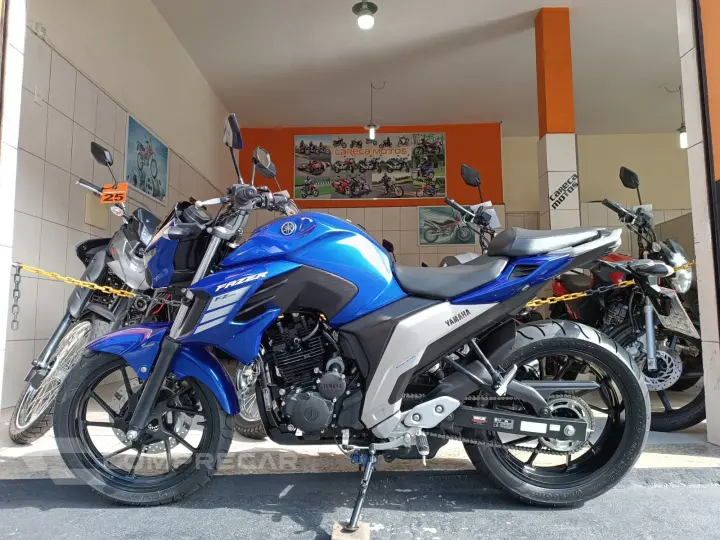 FAZER 250