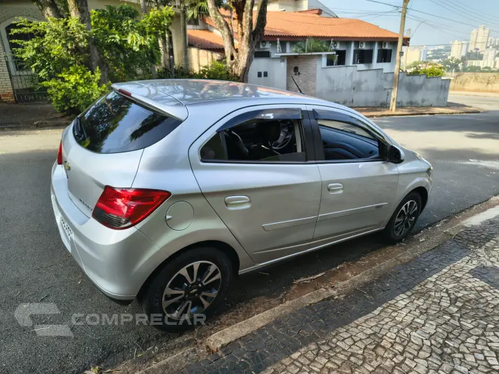 ONIX 1.4 MPFI LTZ 8V