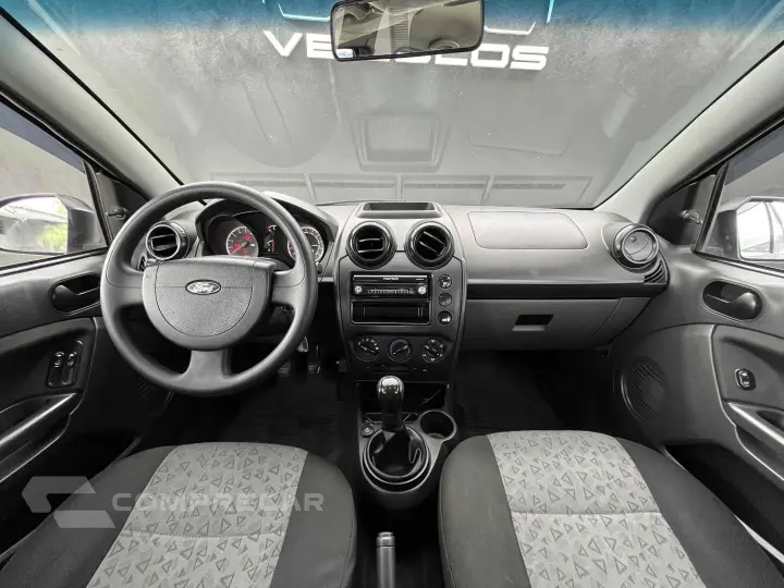 FIESTA 1.6 ROCAM SEDAN 8V FLEX 4P MANUAL