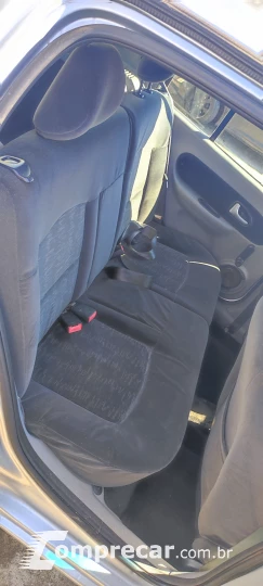 CLIO 1.6 Privilège 16V