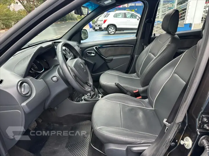 DUSTER OROCH 2.0 16V HI-FLEX DYNAMIQUE AUTOMÁTICO