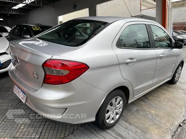 KA - 1.0 TI-VCT SE SEDAN MANUAL