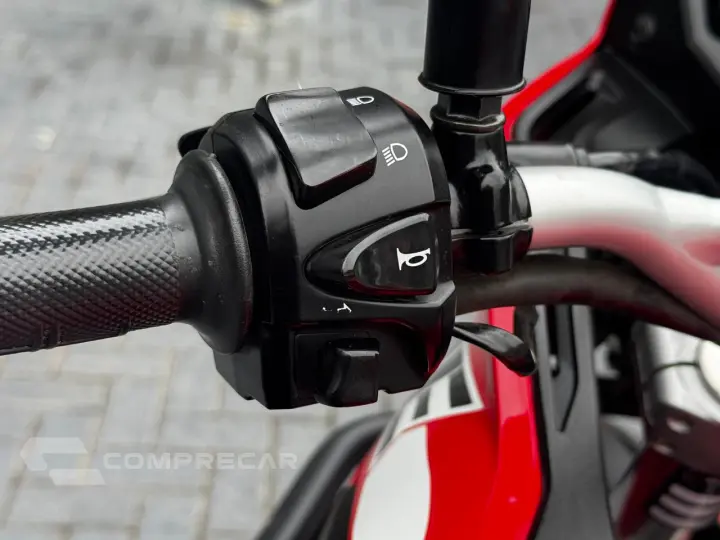 XRE 300 ABS