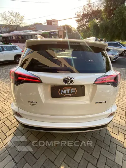 RAV4 2.0 4x2 16V Aut.