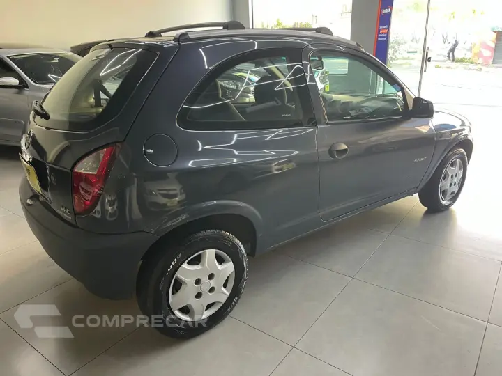 CELTA 1.0 MPFI Life 8V