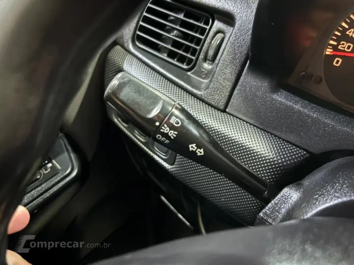 PAJERO TR4 2.0 4X4 16V 131CV GASOLINA 4P MANUAL