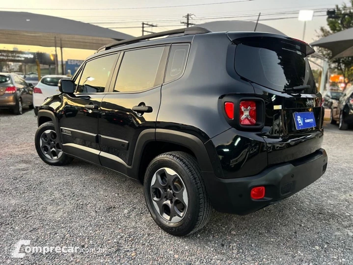 Renegade 1.8 16V Flex 4P Automático