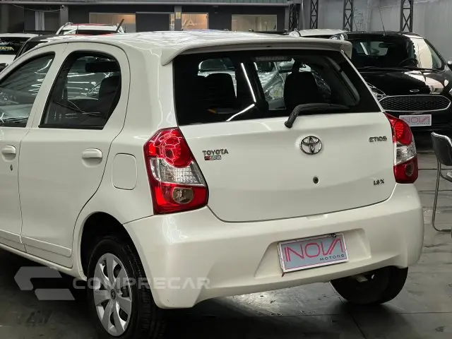 ETIOS HATCH - 1.3 X 16V 4P MANUAL