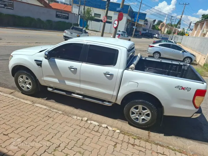 Ranger 3.2 Xlt 4X4 Cd 20V Diesel 4P Automático