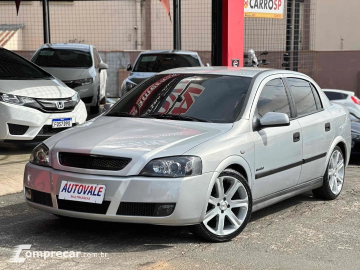 ASTRA 2.0 MPFI COMFORT SEDAN 8V FLEX 4P MANUAL