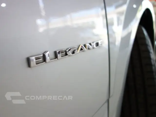 VECTRA SEDAN - 2.0 MPFI ELEGANCE 8V 140CV 4P AUTOMÁTICO